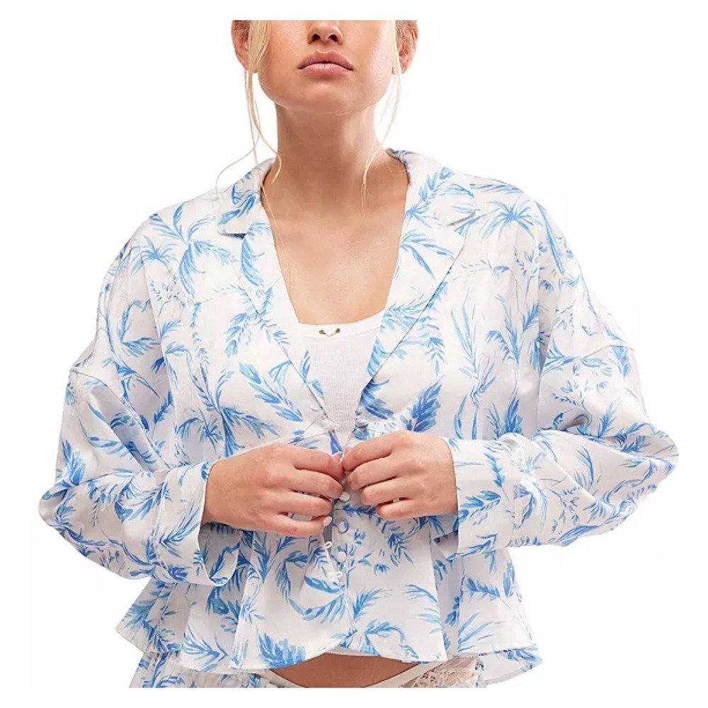 Free People Beauty Sleep‎ Shirt Womens Medium White Blue Floral Satin Lounge